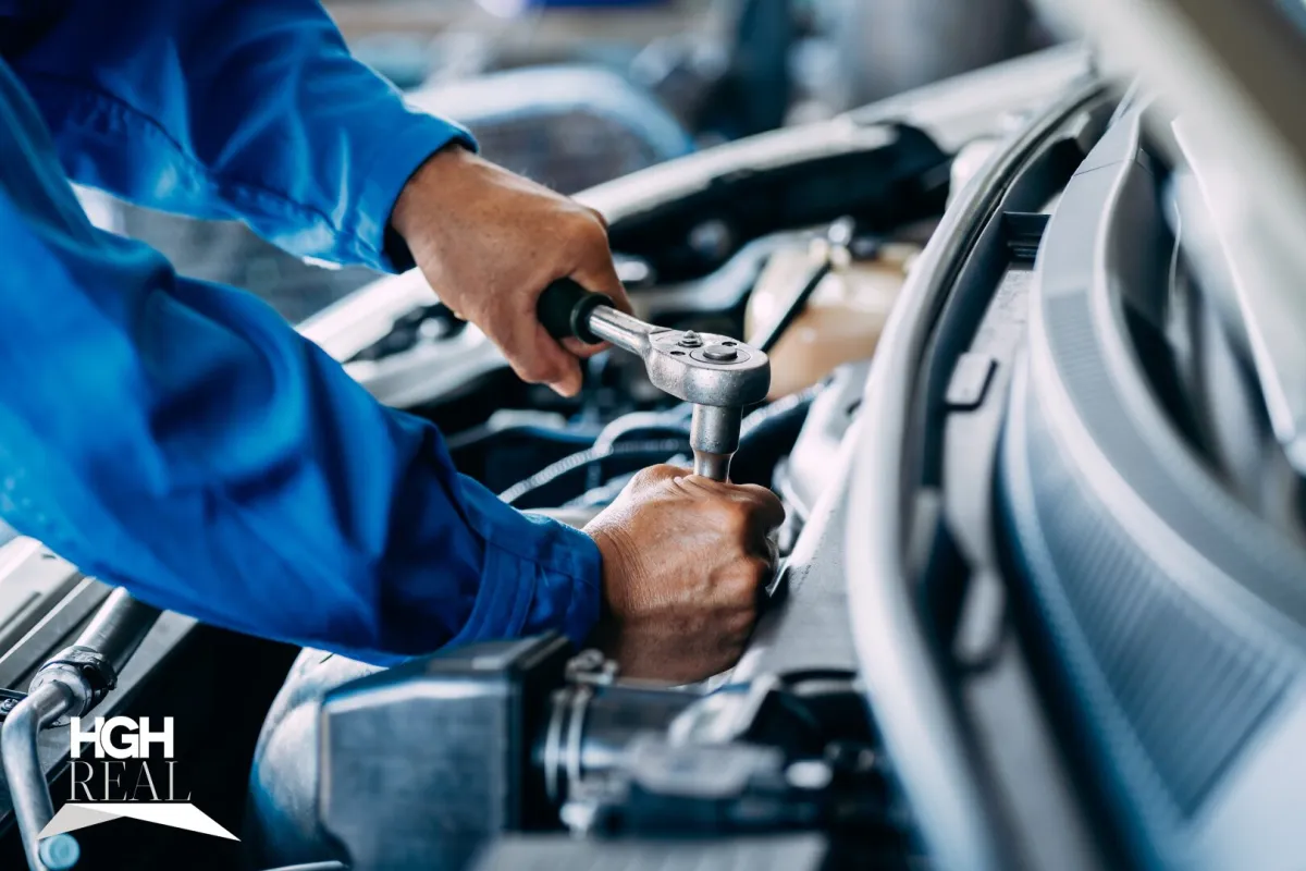 KFZ-WERKSTATT MIT LACKIEREREI UND  SPENGLEREI  ZU MIETEN - Bild 1