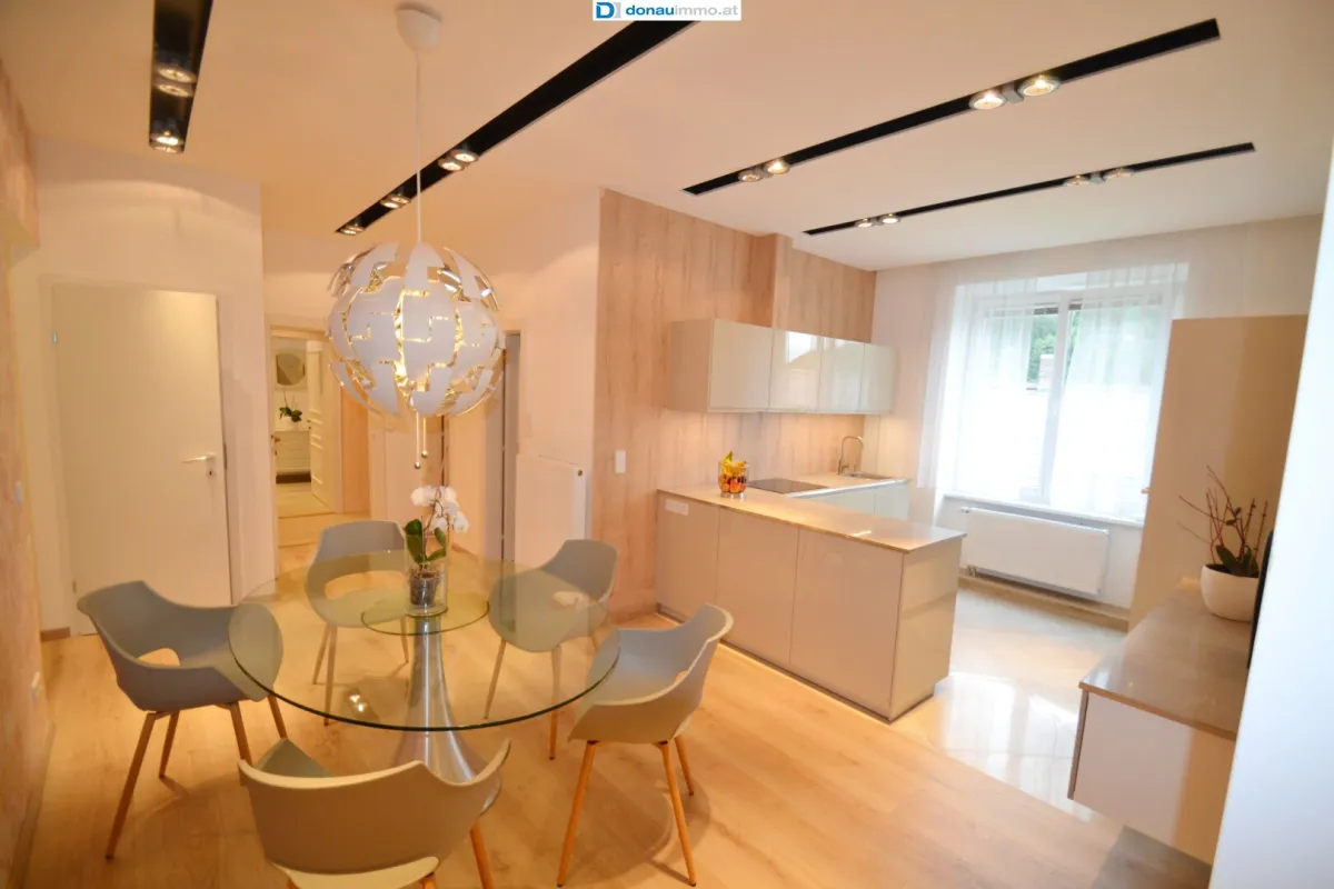 Provisionsfrei! Moderne Dreizimmer-Mietwohnung im Zentrum von Gloggnitz - Bild 1