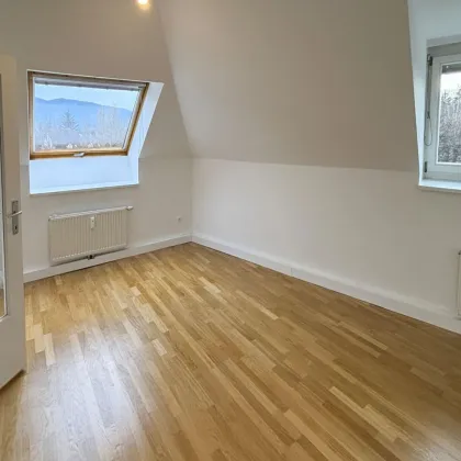 Wunderschöne, teilsanierte Dachgeschoßwohnung - Bild 2