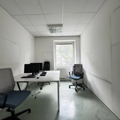 Zentrale Bürofläche mit 10 Zimmern und Stellplatz – ideal für Praxis oder Kanzlei - Bild 3
