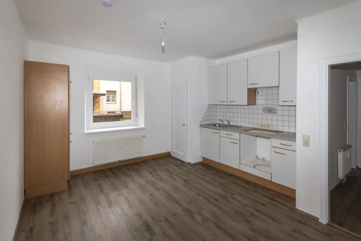 Kleine Wohnung mit Küche - Bild 1