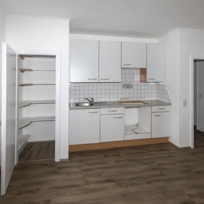Kleine Wohnung mit Küche - Bild 3