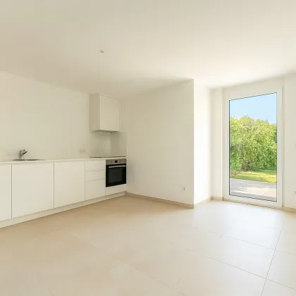 ERSTBEZUG in modernen NEUBAU mit FREIFLÄCHEN! - Bild 2