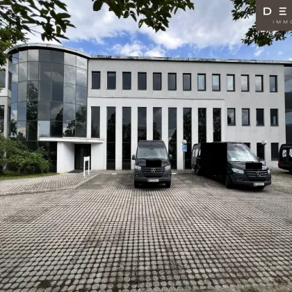 Büroflächen inkl. großer Anzahl von verfügbaren Stellplätzen - Bild 2