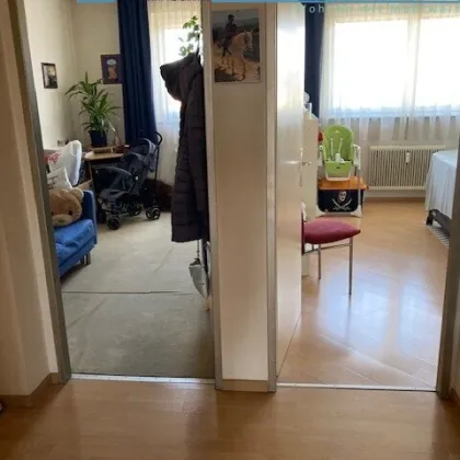 Traumhafte 3-Zimmer-Wohnung mit Loggia in Brunn am Gebirge – unverbaubarer Fernblick auf Burg Lichtenstein -  jetzt zugreifen! - Bild 3