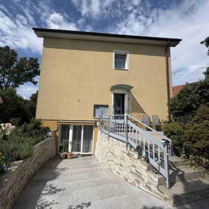 Gepflegtes Haus mit Garten - Bild 2