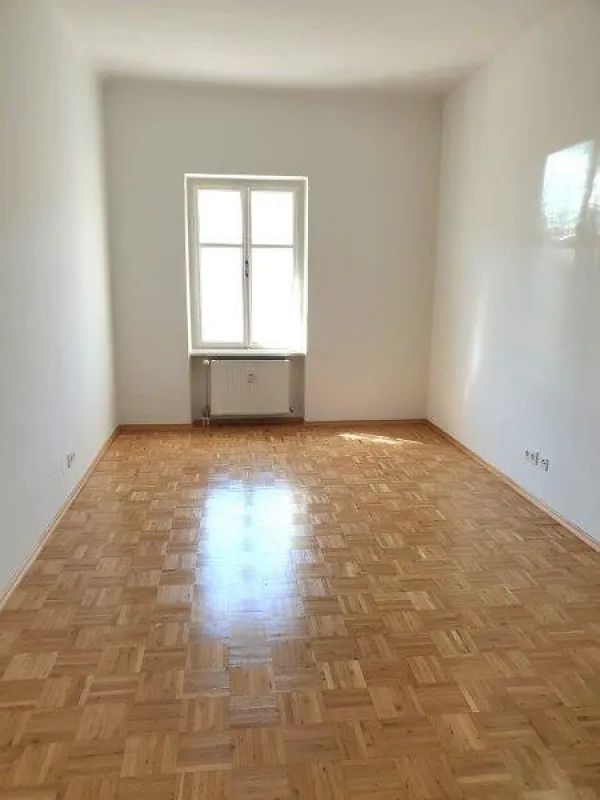 Büro / Praxis in Leoben - ab sofort verfügbar! - Bild 1