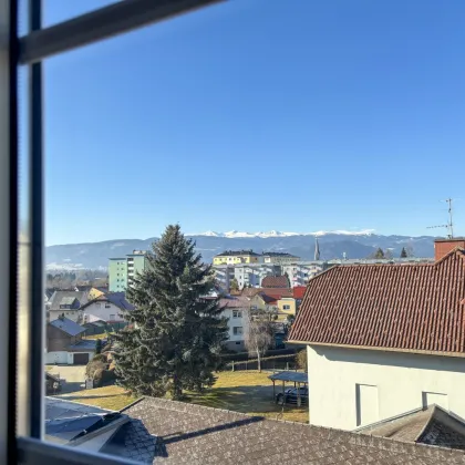SANIERT: Dachgeschoßwohnung mit Ausblick - Bild 2