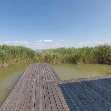 Neu adaptierte Spitzhütte in Toplage am offenen See - Bild 3
