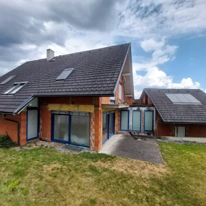 Einfamilienhaus in Traumlage mit Sanierungsbedarf - Bild 3