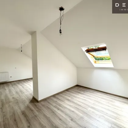 | CHARMANTE DACHGESCHOSSWOHNUNG | HELL & ZENTRAL | 4. OG | IDEAL FÜR SINGLES & STUDENTEN | TOP LAGE  | NÄHE UNI - Bild 3