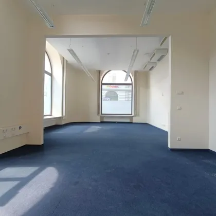 Bestlage mit starker Außenwirkung und hoher Kundenfrequenz! Bürofläche Nähe U2 Schottentor & Votivkirche! - Bild 2