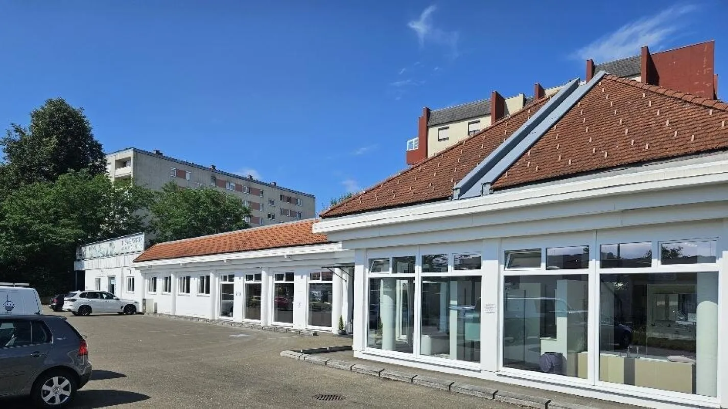 Knittelfeld: Betriebsobjekt - Ausstellungsraum, Büro und Lager ca. 1.000 m² - zu mieten - Bild 1