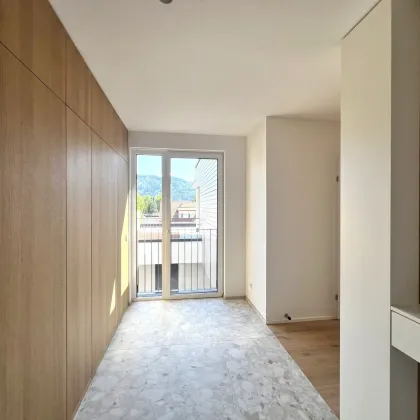 Exklusive Penthouse-Terrassenwohnung - Pörtschach Zentrum - inkl. 2 Tiefgaragenplätzen, Seezugang und Bootsboje - Bild 3