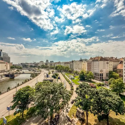 Wohnungspaket in Top-Innenstadtlage! 2 nebeneinander liegende Wohnungen mit 2 Loggien, neuen Fenstern und unverbautem Traumblick! - Bild 3