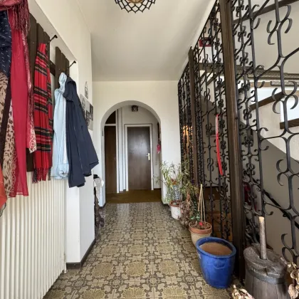 Bad- Gleichenberg , Einfamilien- Mehrfamilienhaus ca. 222,76 m²s, 10 Zimmer, Grund 998 m² - Bild 2