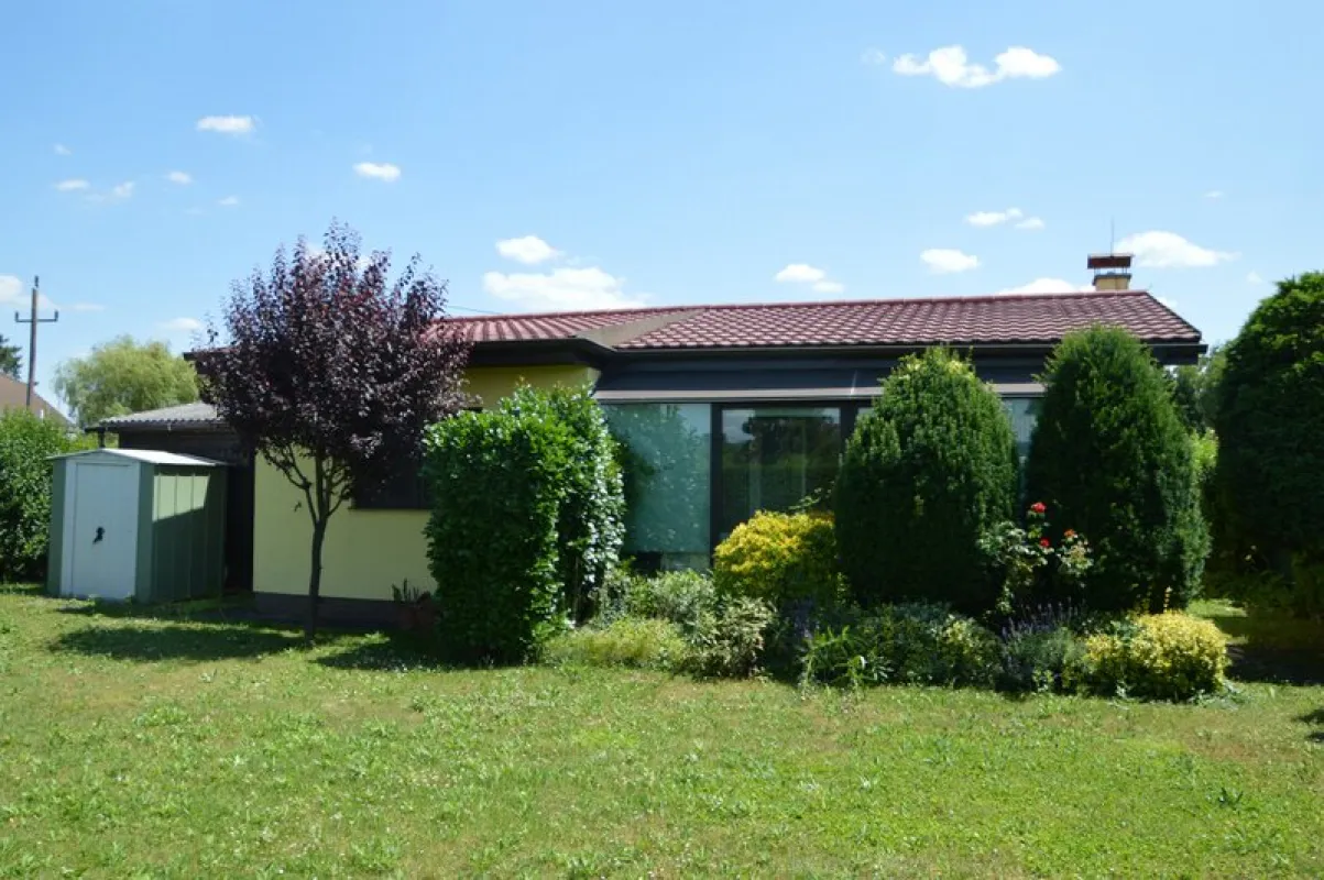 Charmanter Bungalow in Steinbrunn - Ihr Haus beim See - Bild 1