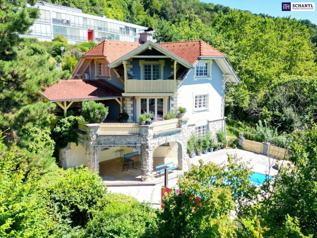 RIESIGER POOLBEREICH MIT AUSBLICK ÜBER GRAZ!! Exklusives Einfamilienhaus in Eggenberg mit Pool, XXL-Terrasse & Traumgarten – Ihre private Oase in Graz! - Bild 1