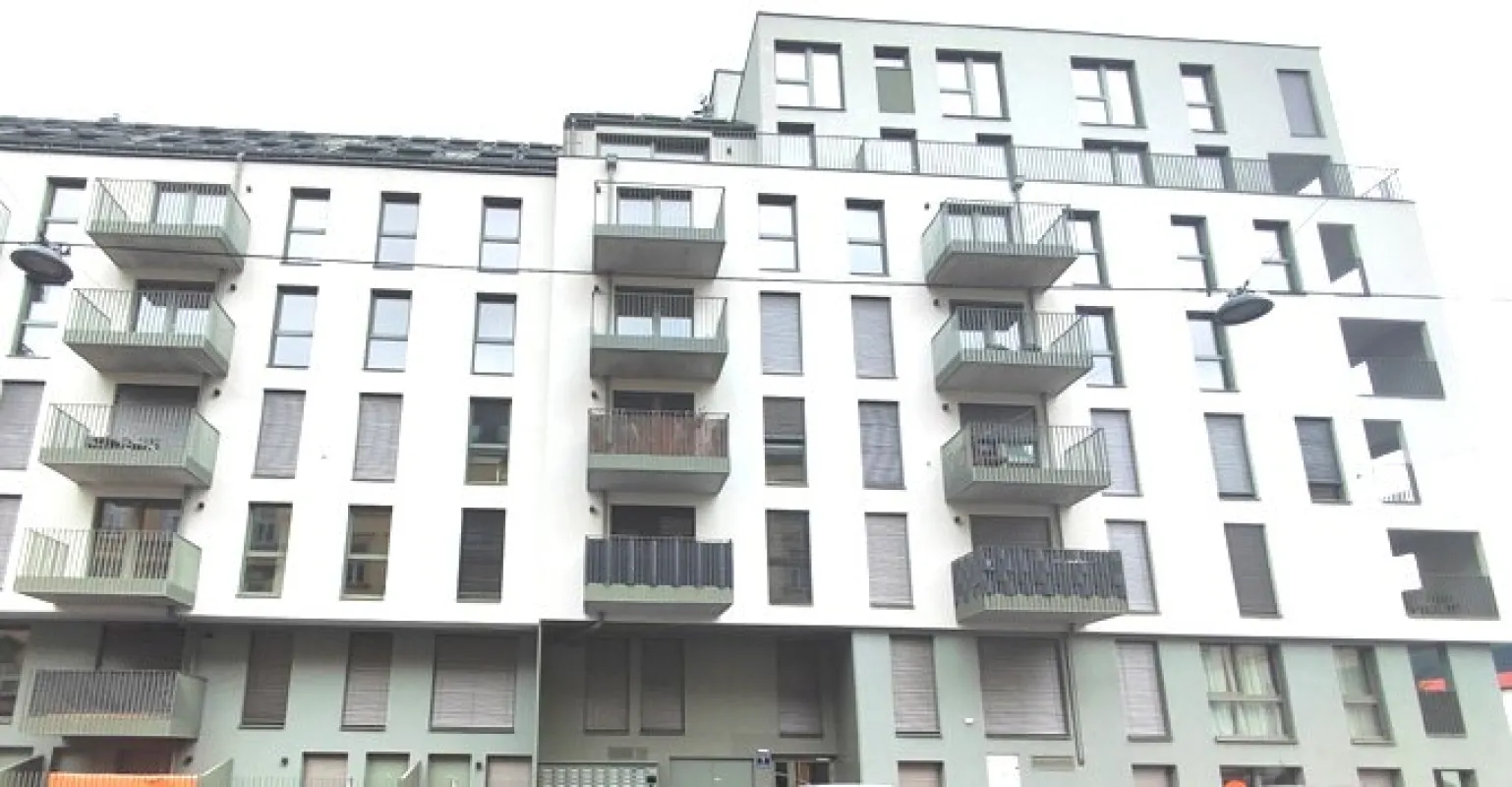 Arndtstraße! Neubau 3-Zimmer-Erstbezug mit Loggia im 3. Liftstock - Top44 - Bild 1