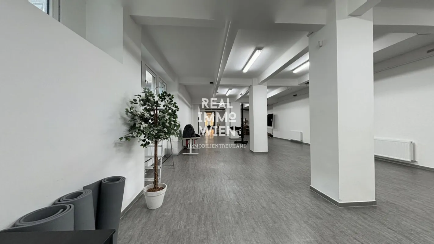 Designstudio mitten im Szeneviertel Neubau – 343m² Stil & Raum zum Kauf - Bild 1