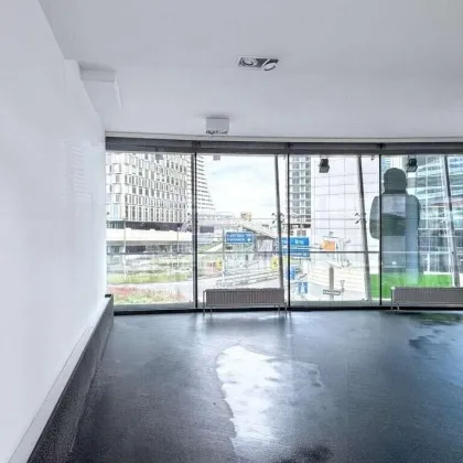 360 TOUR // DC BOX-LOKAL IN TOPLAGE - Bild 3