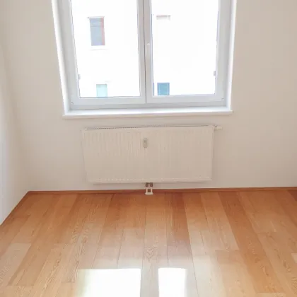 Tolle 2-Zimmerwohnung mit großer, sonniger Terrasse (befristet vermietet) - Bild 3