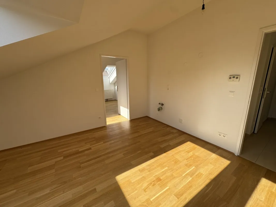 PREISREDUZIERUNG !!! Altbauprojekt Columbusgasse 70 – Wohnen & Investieren im Herzen von Favoriten - Bild 1