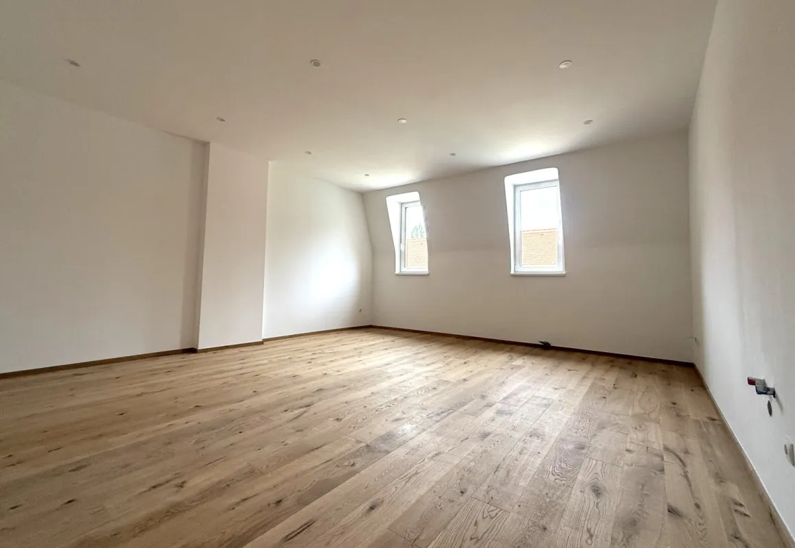 Erstbezug nach Sanierung – Charmante 2-Zimmer-Wohnung in zentraler Lage von Graz - Bild 1