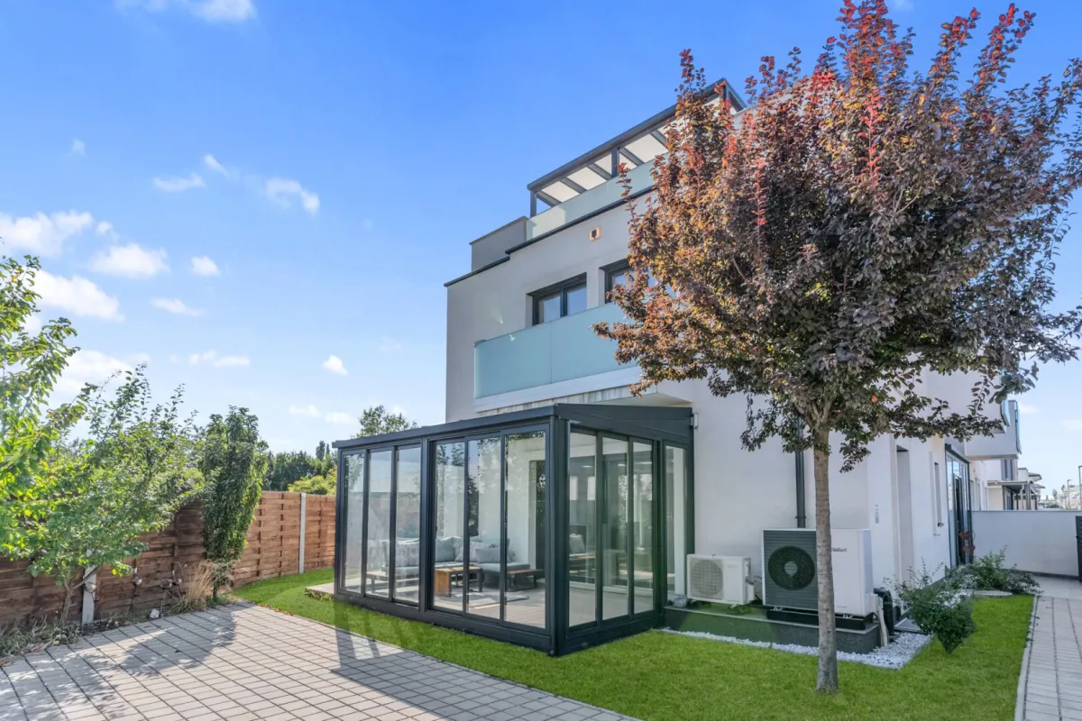 Wo Familien wachsen – großzügiges Zuhause mit Wow-Effekt - Bild 1