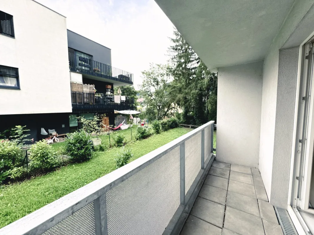 NEU! WG-Geeignete 2-Zimmerwohnung mit Loggia zu vermieten! - Bild 1