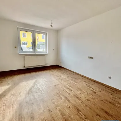 SALLINGBERG: Haus mit 2 Wohneinheiten und Scheune - Bild 3
