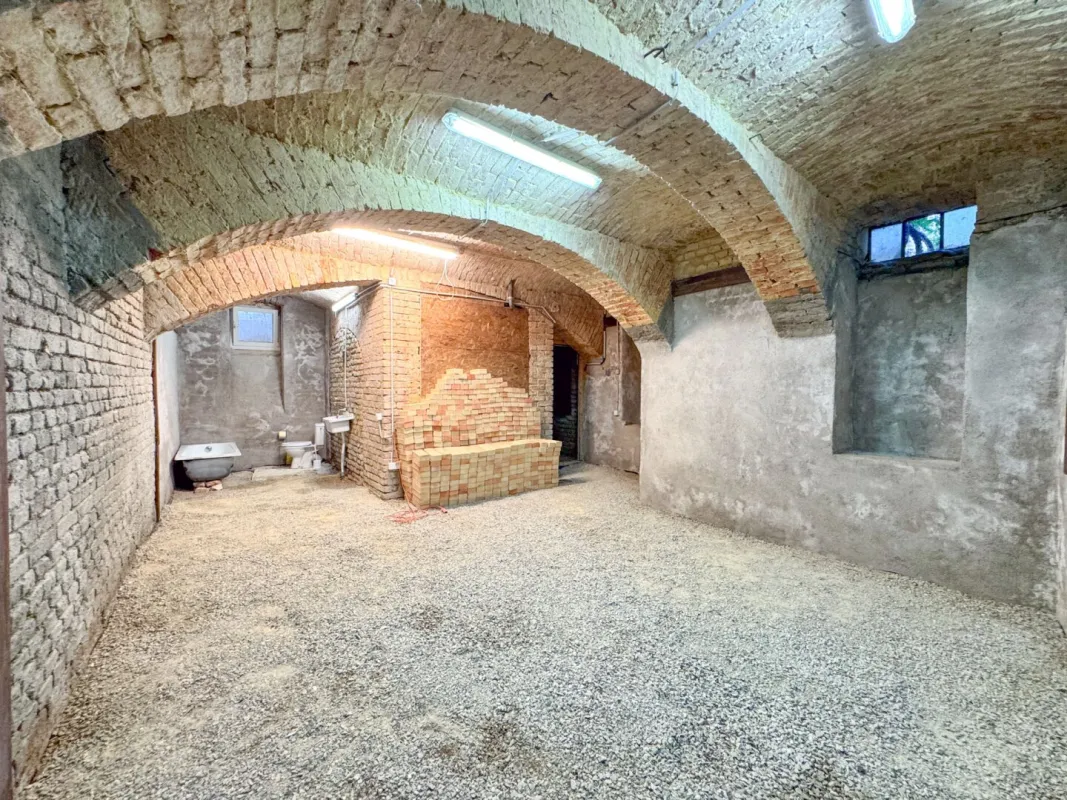 Magazin mit 35,36 m2 Nutzfläche, Nähe Hütteldorfer Straße! - Bild 1