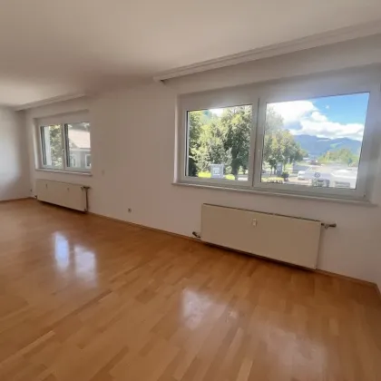 helle 4-Zimmer-Wohnung mit 2 Balkonen, 2 Bädern & neuer Küche – barrierefrei, zentrumsnah & top angebunden! - Bild 3