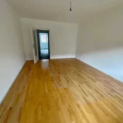 AB NOVEMBER: Erstbezug nach Generalsanierung | gefördert | 3 Zimmer | Loggia - Bild 3
