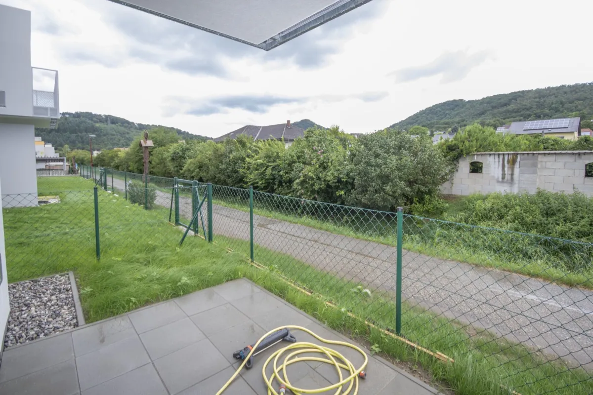 Moderne Mietwohnung, ideal für Singles oder Paare - Bild 1
