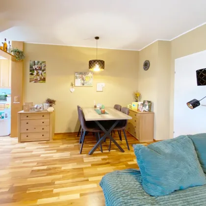 Sehr gepflegte 3-Zimmer-Wohnung - Dachterrasse mit Blick ins Grüne - Bild 3