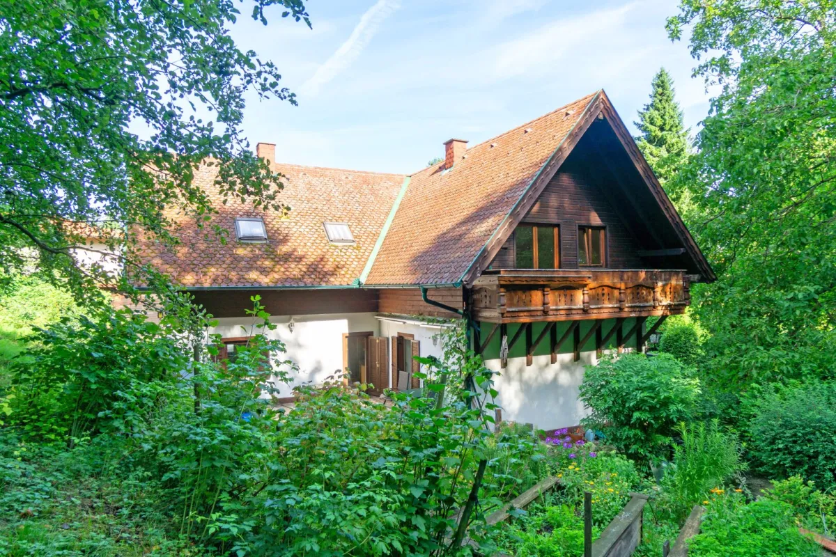 Landhausrarität mit Flair – 3.893 m² Traumgrundstück mit Option auf zusätzliches Baugrundstück - Bild 1