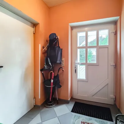 Gepflegtes Stadthaus mit viel Platz auf zwei Ebenen. - Inkl. Wellnessbereich und großer Terrasse. - Bild 2