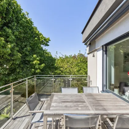 Repräsentative 5-Zimmer-Residenz im Grünen – Terrasse, Pool & Toplage vereint - Bild 2