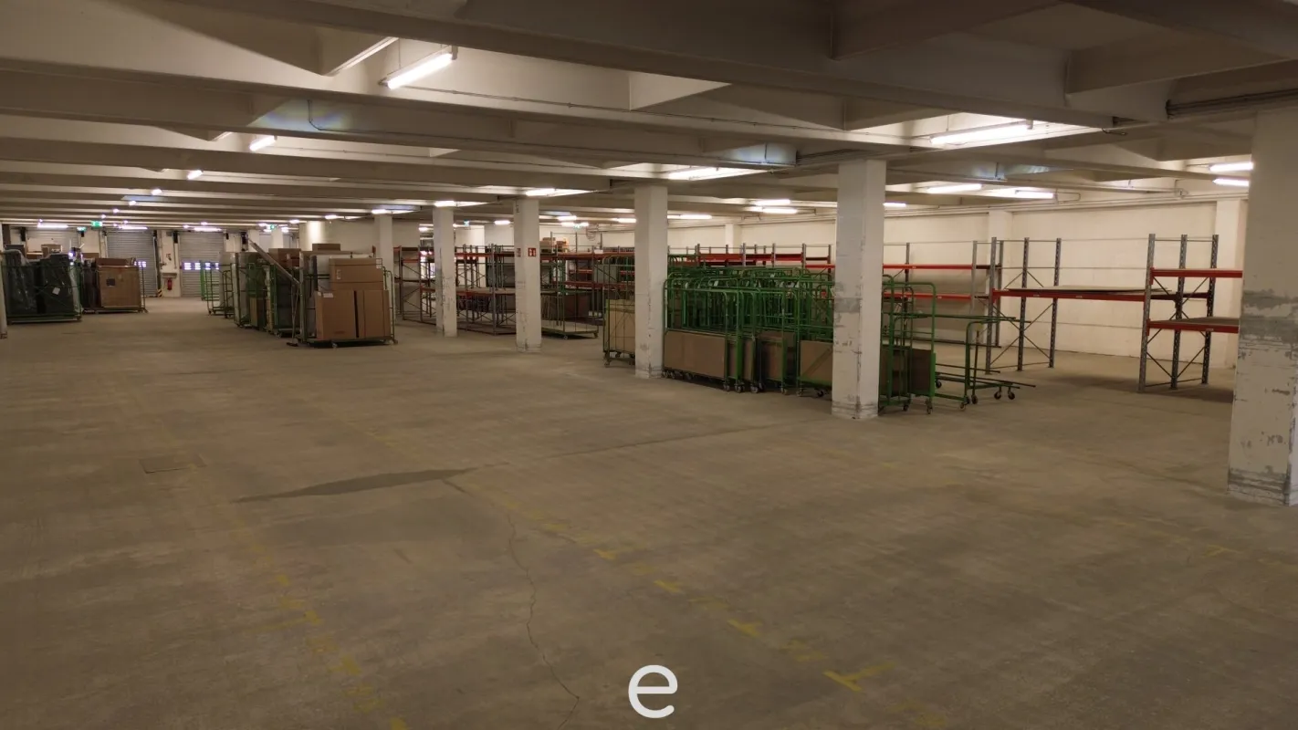 Lagerhalle mit Büro in Krems zu vermieten! - Bild 1