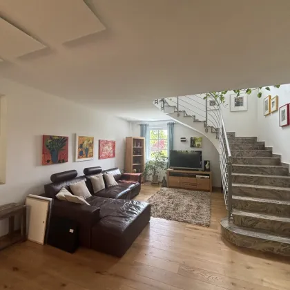 Luxus und Wohlbefinden - Traumvilla mit uneinsehbarem Garten in Grünlage - Bild 3