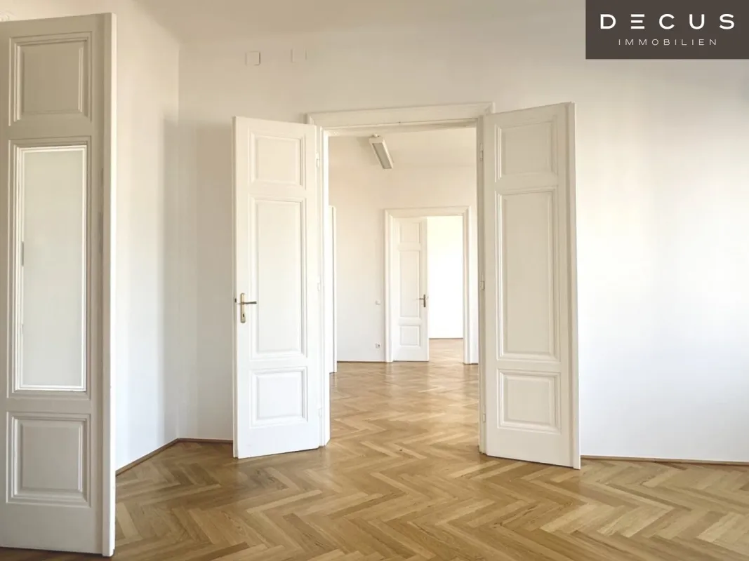 | 4 ZIMMER | SIEBENSTERNGASSE | AB SOFORT VERFÜGBAR | ALTBAU | BESICHTIGUNGEN MÖGLICH - Bild 1