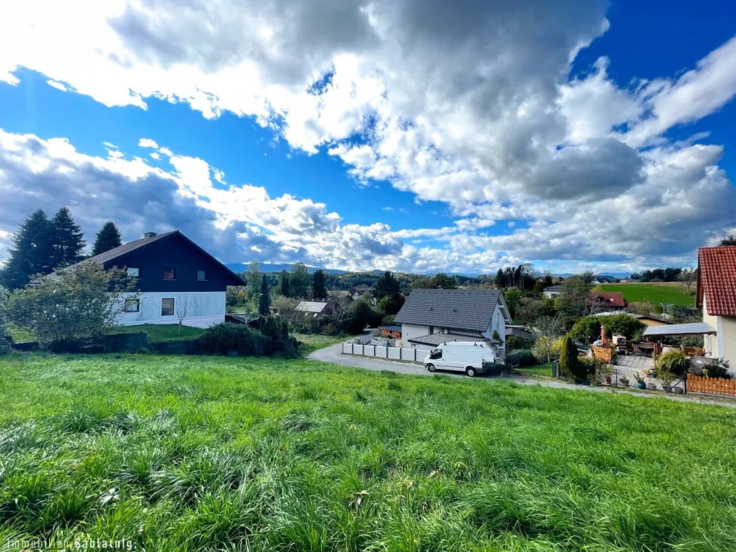 RUHELAGE & AUSSICHTSLAGE! Baugrundstück nahe Graz! - Bild 1