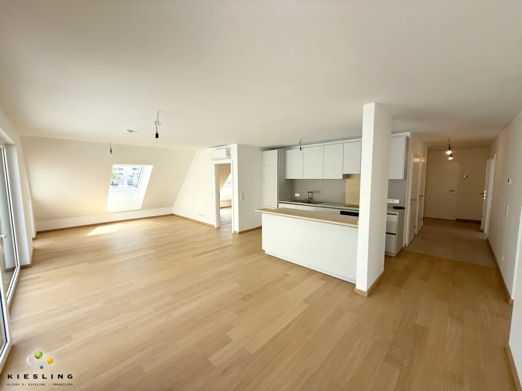 L-T8 - Erstbezug: Dachgeschosswohnung mit Lift I 5 Zimmer I 2 Balkone I absolute Grünruhelage mit Garagenplatzmöglichkeit - 1230 Wien - Bild 1