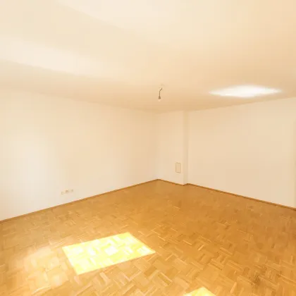 PROVISIONSFREI VOM EIGENTÜMER! 3-ZIMMER WOHNUNG NÄHE HANUSCH-KRANKENHAUS! - Bild 2