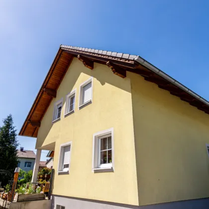 Einfamilienhaus auf großem Grundstück mit Doppelgarage, Pool und Wintergarten in Asten - Bild 3