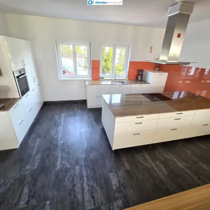 Einladende großzügige Residenz mit offener Architektur, Schwimmteich und riesigem Grundstück in Tullnnähe Gemeinde Hausleiten - Bild 2