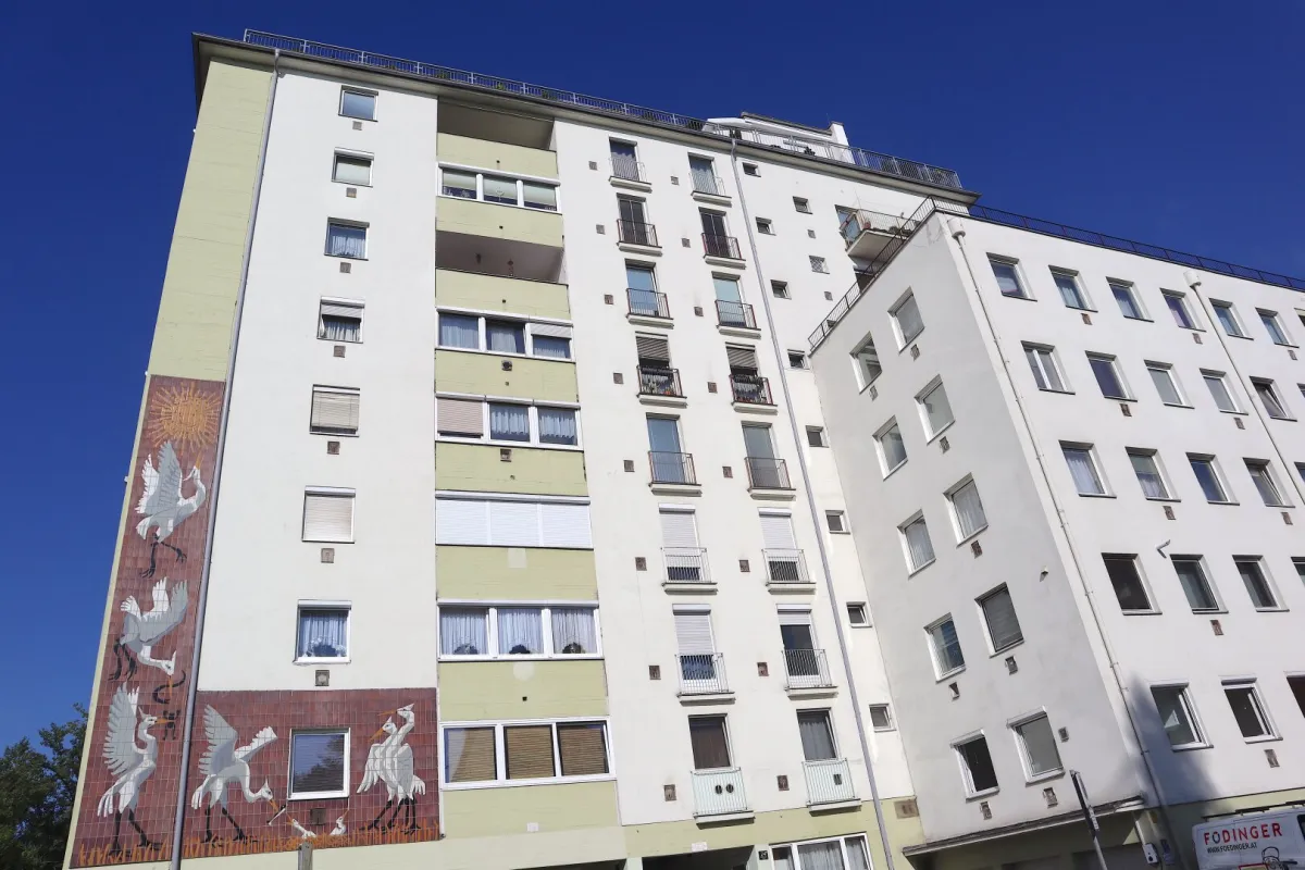 4 Zimmer Wohnung mit 120 m² und bester Anbindung - Vielseitige Möglichkeiten für Familien und Paare! - Bild 1