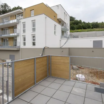 ERSTBEZUG: moderne Wohnung mit großem Balkon - Bild 2