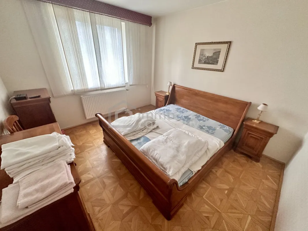 Gemütliche Wohnung in Lassee: 39m² mit Stadtblick, Einbauküche und Parkplatz! - Bild 1